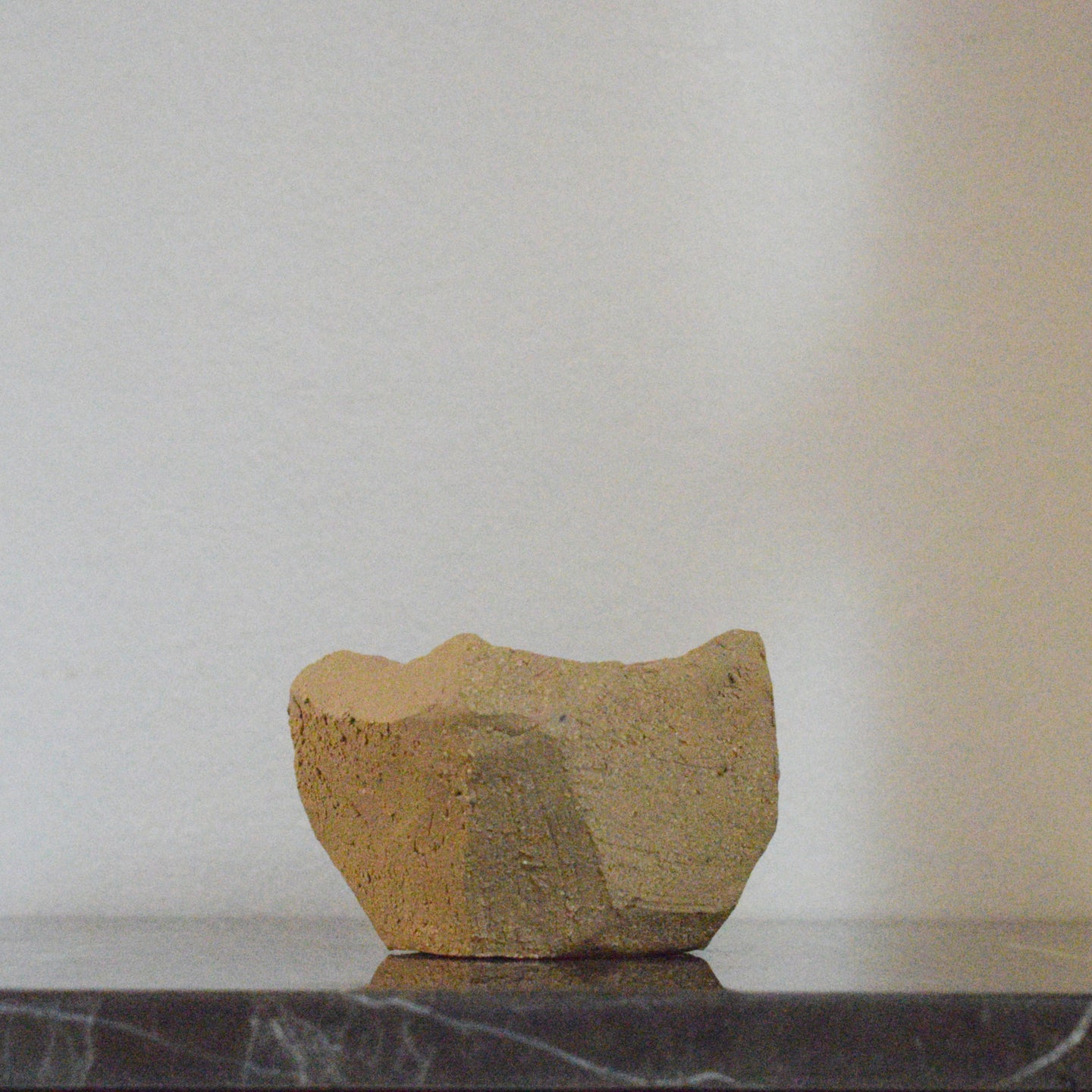 Lille kantet keramikpotte - 9x5cm